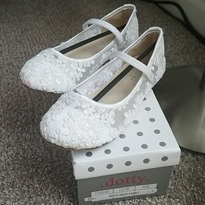 Little Girls Shoes